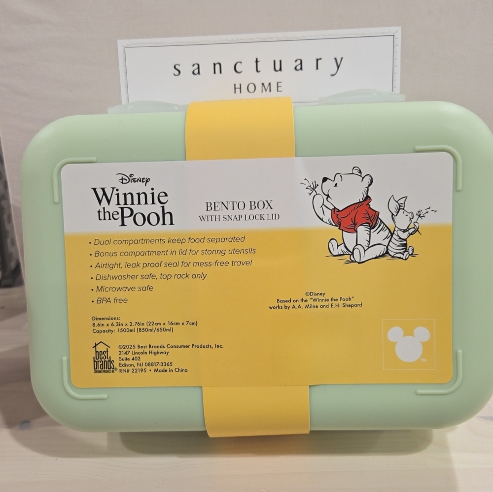 SOLD ‼️ Disney Winnie the Pooh Bento Lunch Box W/ Snap Lock Lid and Spork - Picture 4 of 8